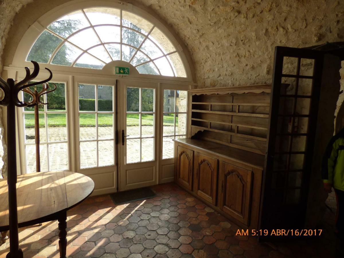 Soisy-Bouy Chateau De Montrame מראה חיצוני תמונה