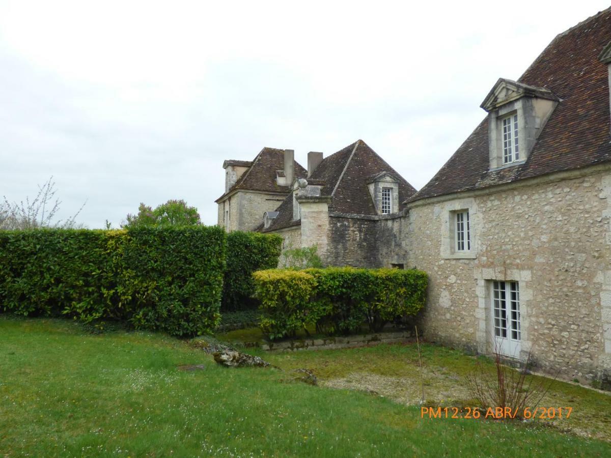 Soisy-Bouy Chateau De Montrame מראה חיצוני תמונה